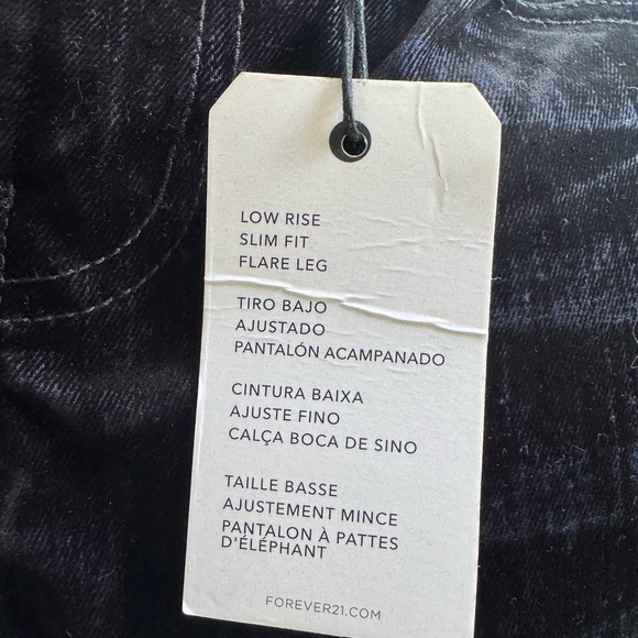 Forever 21 Low Rise Slim Flare Jeans Size 26 Black Blue - Picture 5 of 8
